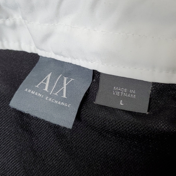 Men's Armani Exchange Hybrid Shorts - Picture 7 of 9